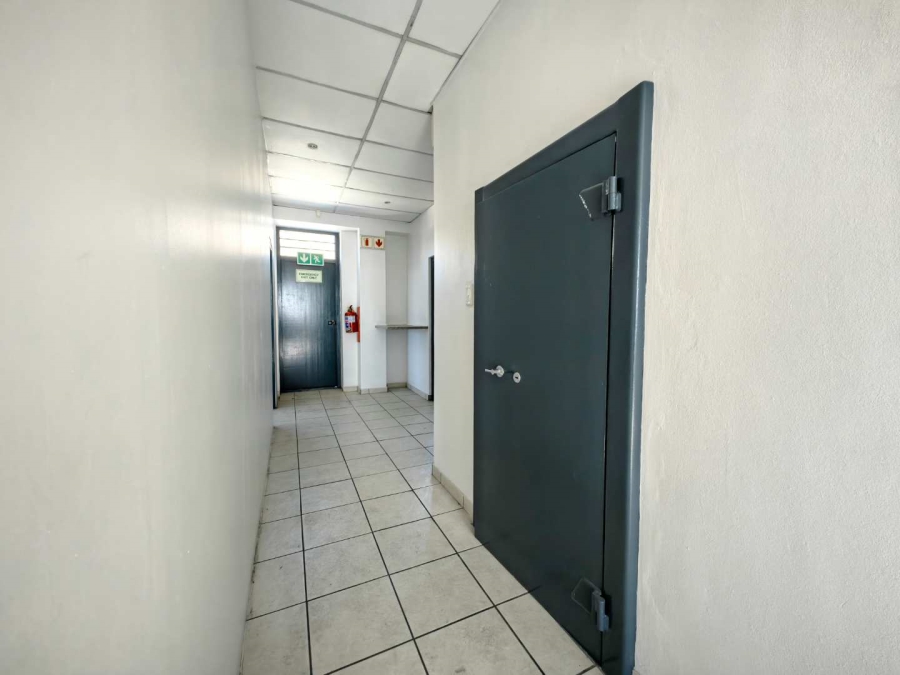 To Let commercial Property for Rent in Salt River Western Cape